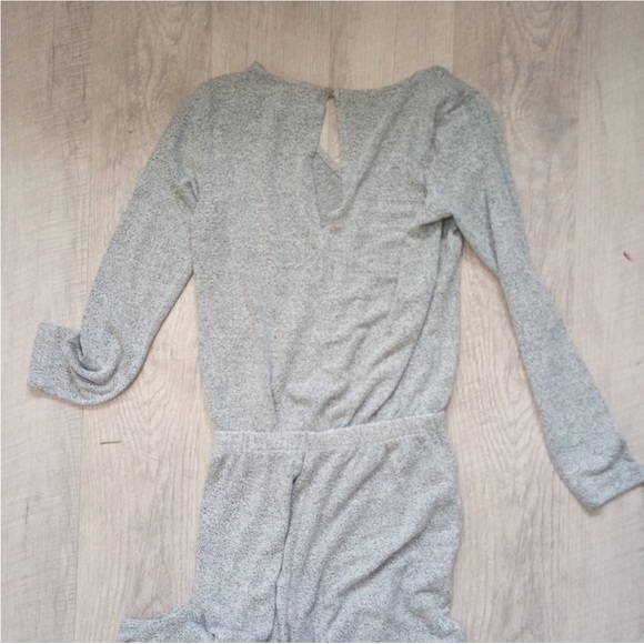 Lou & Grey Grey Long Sleeve Lounge Jumpsuit Sz XS - Picture 12 of 12